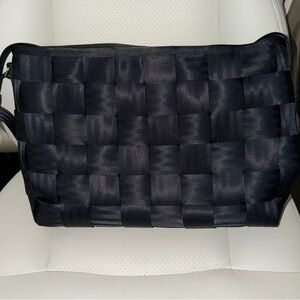 Harvey’s Large Messenger/Laptop Bag